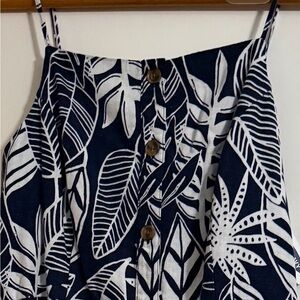 Old Navy navy and white tropical dress, button front size Large